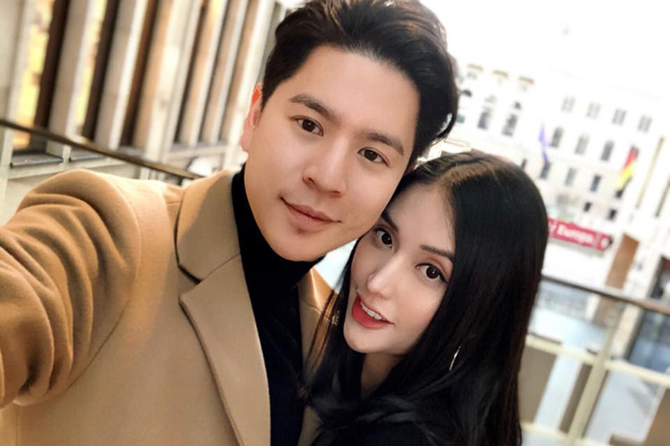 Cuộc sống của tình cũ Trấn Thành bên chồng con vô cùng viên mãn.