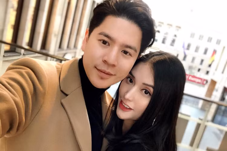 Cuộc sống của tình cũ Trấn Thành bên chồng con vô cùng viên mãn.