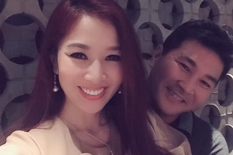 Để giữ lửa hôn nhân, Thu Hương cùng chồng thường "trốn con" đi hẹn hò.