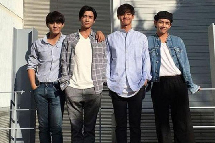 Choi Woo Shik có hội bạn thân toàn mỹ nam Hàn gồm Park Seo Joon, Park Hyung Sik và V (nhóm BTS).