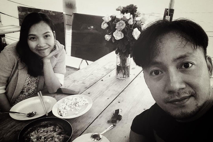 Tiến Đạt đưa bà xã mang thai mai đi ăn ngoài tiệm là một trong những tin tức sao Việt trong ngày 5/6