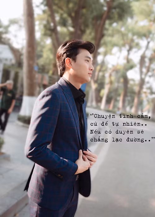 Nam diễn viên sinh năm 1988 hiện còn là ông chủ của chuỗi nhà hàng lớn khiến nhiều người phát nể.