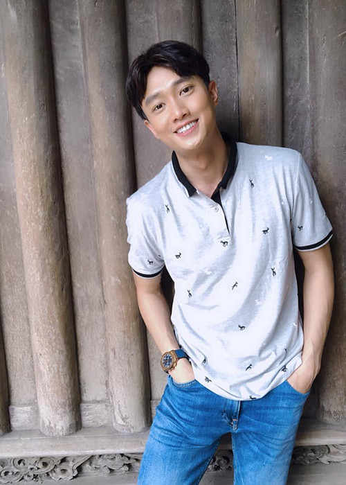 Nam diễn viên không hề đả động đến ồn ào lộ tin nhắn nhạy cảm.