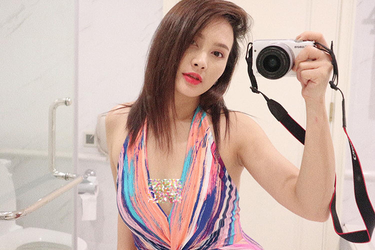 Thư của "Về nhà đi con" khoe ảnh mặc bikini hút mắt người đối diện.