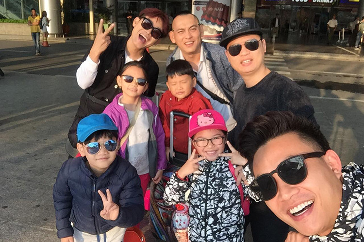 Tiến Lộc cùng con gái Kitty từng tham gia chương trình "Bố ơi, mình đi đâu thế" mùa 4 (năm 2017).