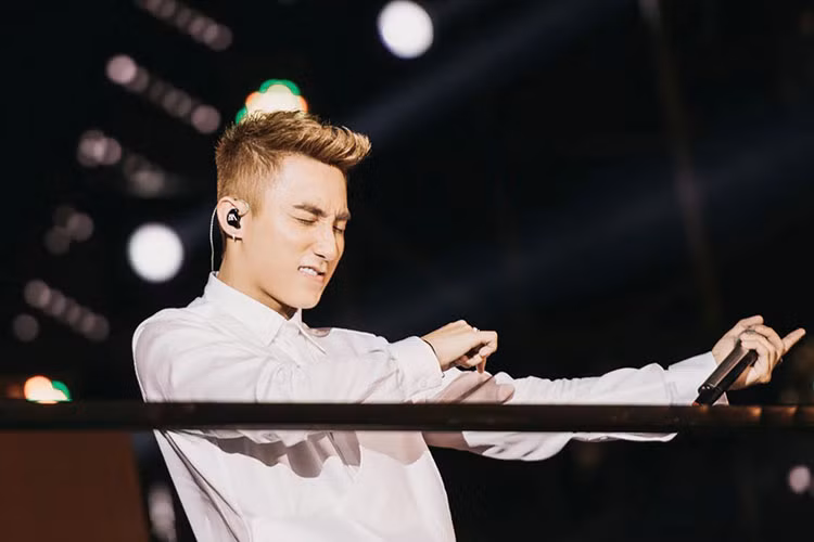 Không thể phủ nhận tài năng của Sơn Tùng M-TP. Khi phát hành, các MV của giọng ca gốc Thái Bình luôn công phá mạng xã hội.