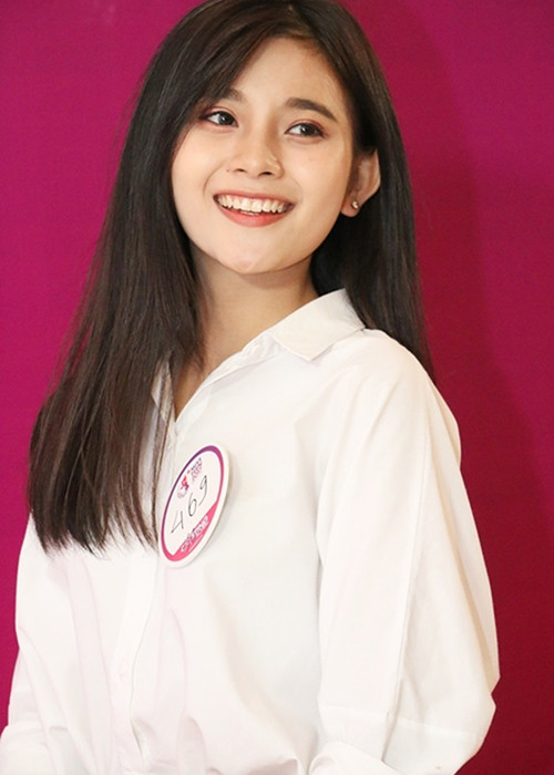 Minh Tuyền lọt top 5 Nữ hoàng quyến rũ. So với 4 thí sinh còn lại, Minh Tuyền không phải là gương mặt khán giả quen mặt. Xem video "Trấn Thành là nạn nhân của gameshow?". Nguồn Youtube/vtc