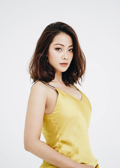 Top 5 Nữ hoàng quyến rũ gồm Kim Thành, Huyền Thạch (trong ảnh), Kim Anh, Đỗ Diễm và Minh Tuyền.