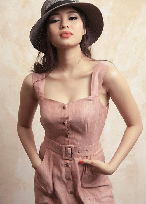 Chuyện tình cảm của nữ diễn viên trẻ đang nhận được sự chú ý của khán giả sau khi cô từ chối lời tỏ tình của người bạn thân Tuấn Dũng.