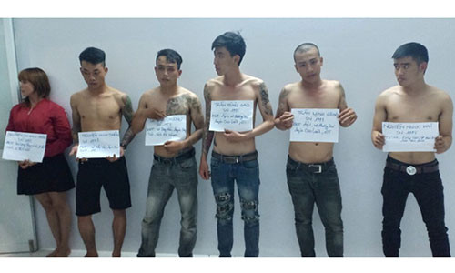 Khoi to nhom 'giang ho' Can Tho nhuc ma, tan cong CSGT