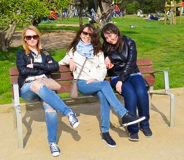 Bạn có lẽ sẽ đứng hình một lát để nhận ra sự khác thường của bức ảnh này...