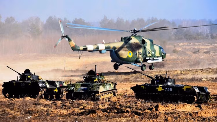 “Một hoạt động quy mô lớn của lực lượng vũ trang Ukraine chống lại Donbass là nhiều khả năng trong điều kiện hiện tại. Tuy nhiên sự sẵn sàng của Donetsk và Lugansk để đẩy lùi cuộc tấn công như vậy làm dấy lên nghi ngờ nghiêm trọng”, chuyên gia này nói.