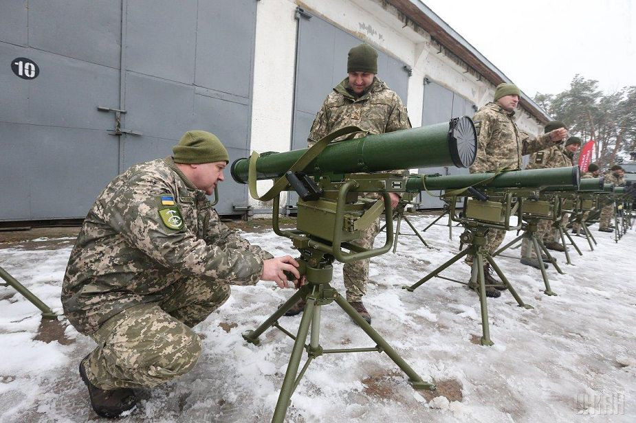 Quay trở lại chủ đề về khả năng sử dụng máy bay không người lái chiến đấu của quân đội Ukraine, ông Bagdasarov tự hỏi liệu LPR và DPR có các phương tiện hiện đại để tiêu diệt thiết bị như vậy, và trước hết là liệu họ có hệ thống tác chiến điện tử (EW) hay không.