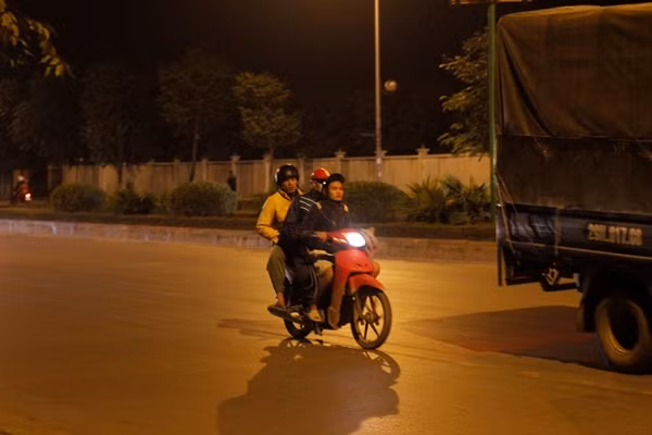 Trong những ngày làm việc cận Tết Nguyên đán, cảnh sát 141 phát hiện nhiều trường hợp người tham giao thông vi phạm luật giao thông đường bộ.