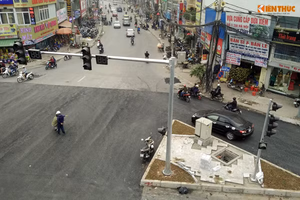 Dự kiến đến cuối tháng 12/2016, cầu vượt Ô Đông Mác – Nguyễn Khoái sẽ được thông xe, giảm thiểu được các vấn đề về ùn tắc giao thông tại khu vực.