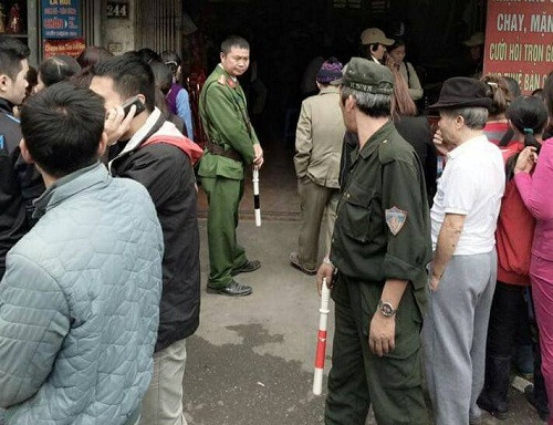 Ha Noi: Co gai 16 tuoi tu vong sau khi de lai la thu tuyet menh