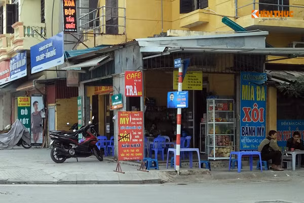 Đặt bảng quảng cáo, treo băng rôn mọi góc tùy thích.