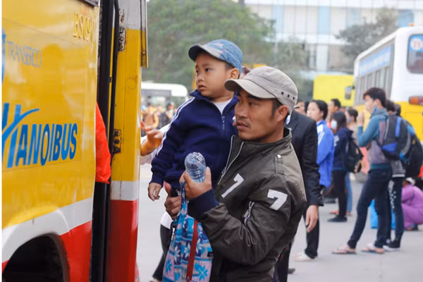 Hầu hết nhiều người đều cảm thấy bất ngờ nhưng cũng bức xúc về việc một số nhà xe rủ nhau không chở khách.