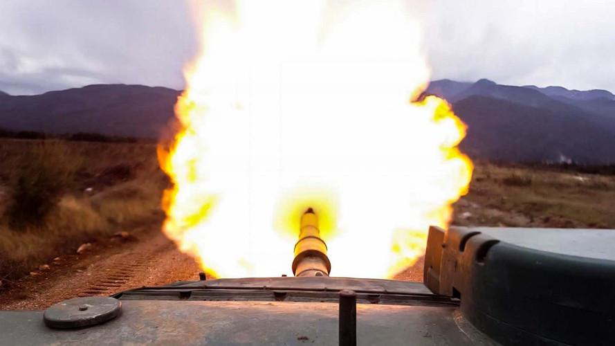 Năm 1980 một chương trình nghiên cứu cải tiến dành cho xe tăng Leopard 1 đã được Đức tiến hành.