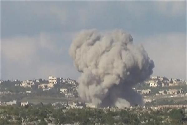 Cùng với đó là lớp không khí xung quanh dưới áp suất lớn tràn vào vùng chân không, gây lên sóng xung kích dữ dội bao trùm và phá hủy các ngôi nhà, hang động, đường hầm. Nó có mức độ tàn phá như vũ khí hạt nhân chiến thuật nhưng không có phóng xạ.