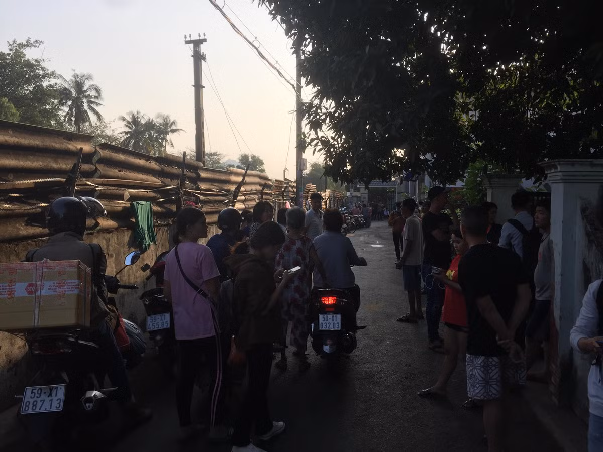 Danh tinh 5 me con tu vong trong vu chay nha o Sai Gon rang sang 27 tet-Hinh-3