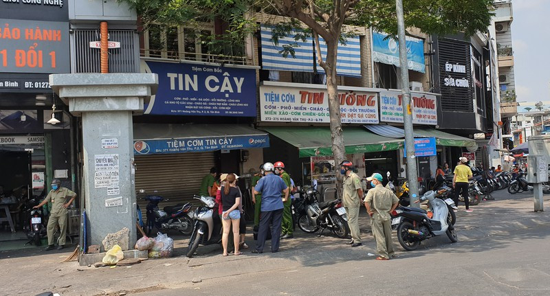 Sau khi bi cho can, nam thanh nien dam chet 