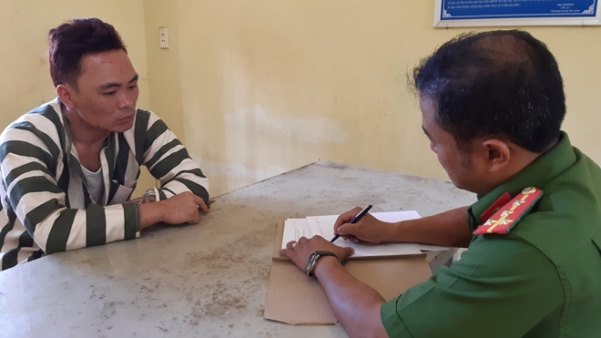 Ke ngao da, khong che hoc sinh, dam cong an khai gi?