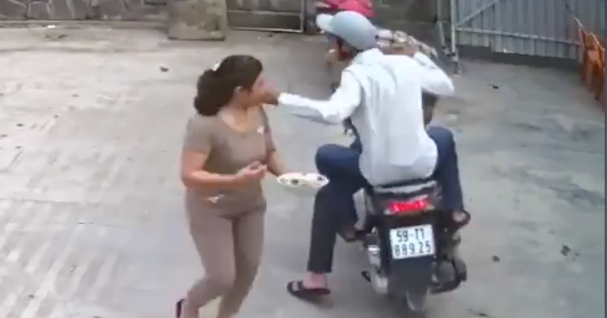 Quay lại hiện trường nhặt dép rơi, kẻ giam bị "bắt sống" Quay lai hien truong nhat dep roi, ke giam bi