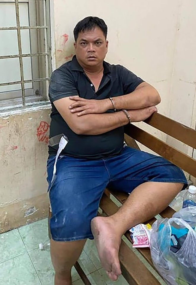 Truong ga khung o Sai Gon: Tam dinh chi nhieu can bo cong an lien quan