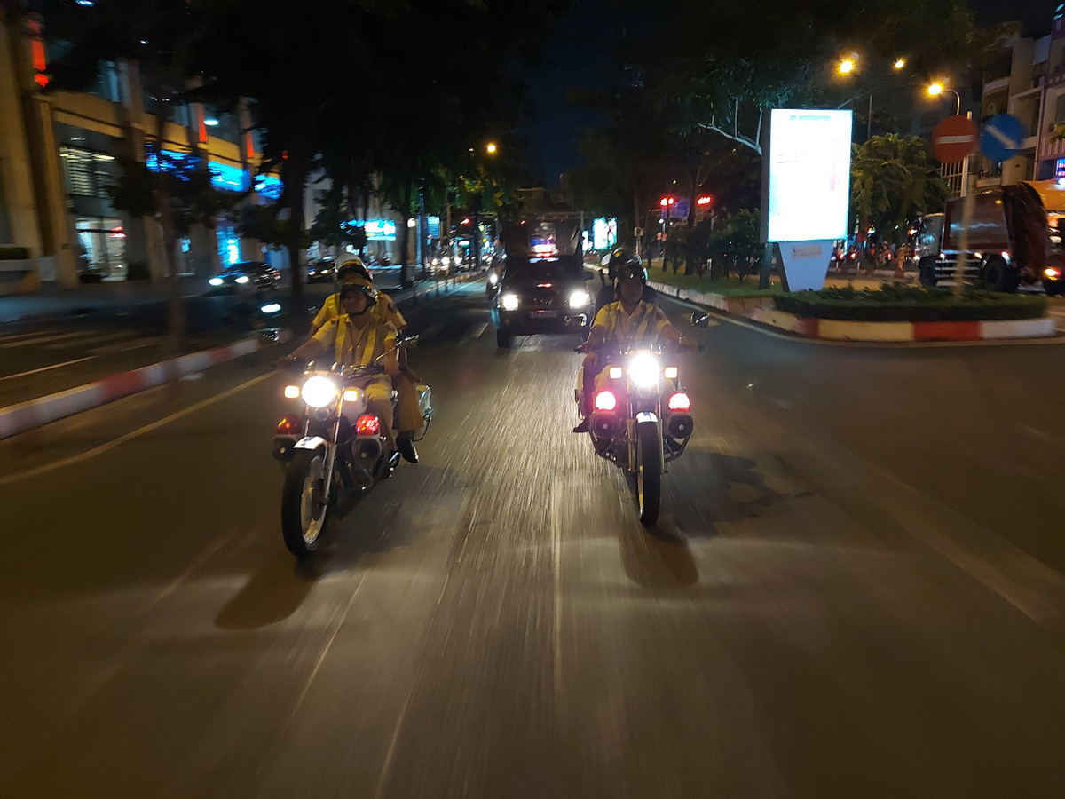 Giam doc Cong an TP HCM phat dong le xuat quan tan cong toi pham-Hinh-6