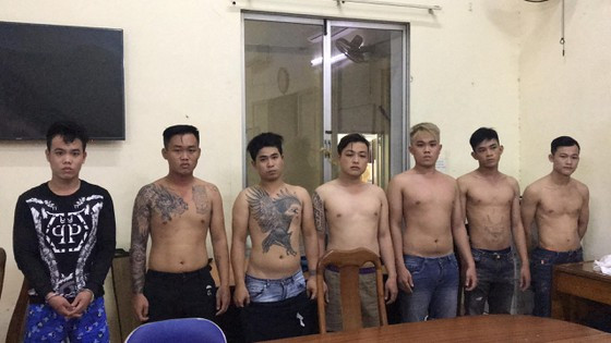 Lo dien dai ca giang ho dap pha nha hang o trung tam Sai Gon-Hinh-2