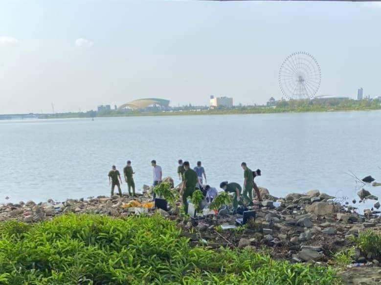 Phat hien vali chua thi the nguoi dang phan huy TP.Nha Trang