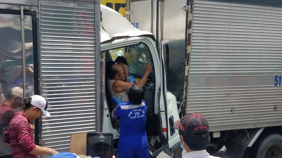 12 xe ô tô tông nhau "liên hoàn" trên quốc lộ 1 - Hình 3 12 xe o to tong nhau