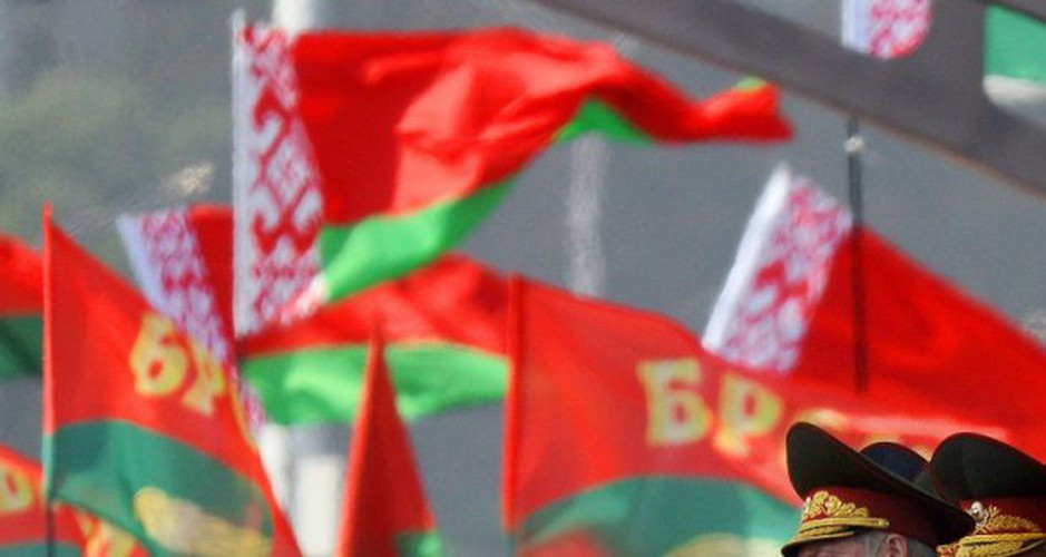 “Hai căn cứ quân sự trên được Nga thuê trong thời hạn 25 năm. Hạn chót này sẽ hết hạn vào ngày 6/6/2021", báo cáo của tờ Solidarity của Belarus được báo chí Nga dẫn lại.