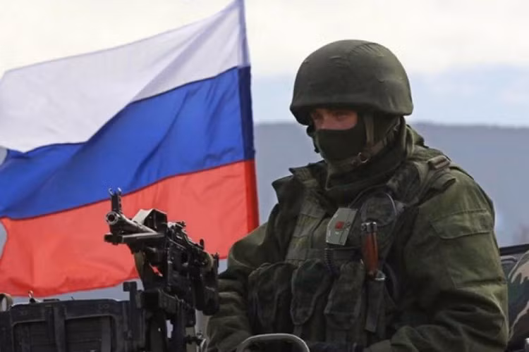 Điều đặc biệt nguy hiểm là việc Mỹ rút khỏi Hiệp ước INF và triển khai các tên lửa tầm trung trên lãnh thổ các quốc gia Trung Âu và Đông Âu, Nga sẽ không thể chủ động đối phó nếu Belarus đóng cửa căn cứ radar của họ