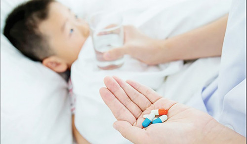 Để không gây hại chức năng thận, bạn nên dùng thuốc theo chỉ định của bác sĩ, tránh tự ý thay đổi thuốc, liều lượng và thời gian sử dụng.