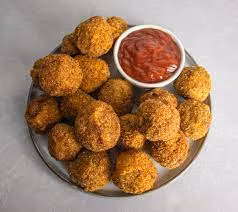 Điều đáng bàn, những loại viên này có thể làm từ các loại vụn thịt thừa, khó có thể kiểm tra được nguyên liệu đầu vào có tươi ngon, đảm bảo hay không.