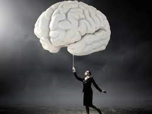 Tiếp tục thiếu máu và oxy trong 15 giây, bạn có thể ngất xỉu. Trường hợp thiếu máu cục bộ và thiếu oxy trong 5 phút, não tổn thương không thể phục hồi. Chụp MRI và CT có thể thấy những thay đổi do thiếu máu cục bộ trong não.