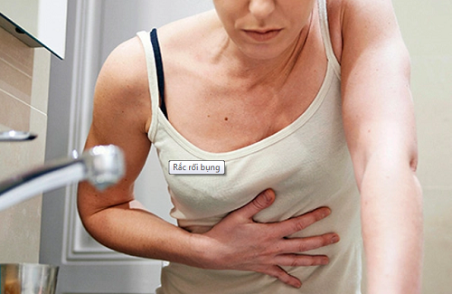 Vấn đề ở bụng. Các vấn đề ở bụng là dấu hiệu ung thư phổi rất dễ nhầm lẫn. Mặc dù không phổ biến song cứ 10 người thì có 2 trường hợp xuất hiện tình trạng canxi trong máu cao. Lượng lớn canxi trong máu có thể gây đau bụng, táo bón, buồn nôn, chán ăn. Bên cạnh đó, khối u còn sản sinh chất giống như hormone có thể gây rối loạn thận, chuột rút và buồn nôn.