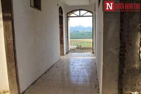 Hầu hết, chẳng ai dám tới đây vào lúc sáng sớm hoặc ban tối. Vì đó là "giờ vàng" của các đối tượng chích hút. Ảnh: NĐT.