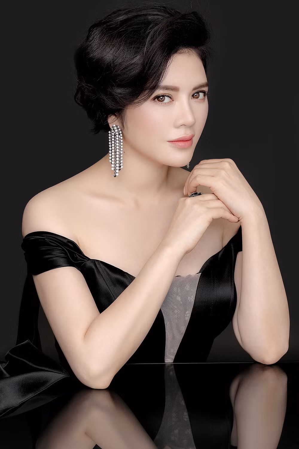 Đồng thời với sắc phong công chúa, Lý Nhã Kỳ sẽ trở thành con gái của Hoàng đế vương quốc Hồi giáo Bangsamoro và biểu tượng của hòa bình châu Á.