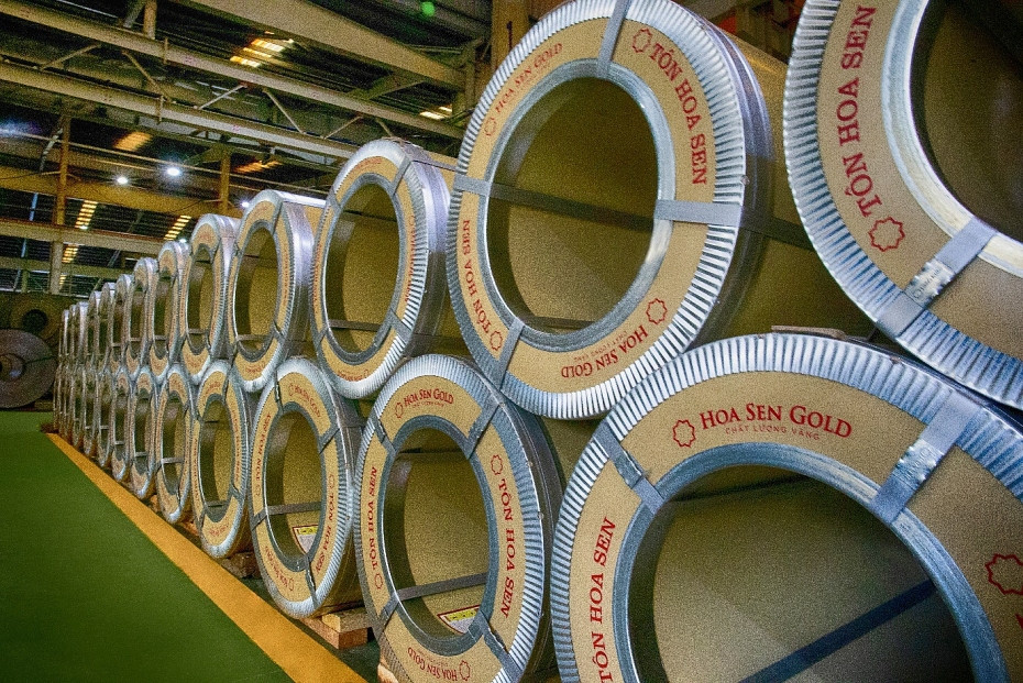 Chủ tịch Lê Phước Vũ xuất gia sẽ bán Tập đoàn Hoa Sen? - Hình 3 Chu tich Le Phuoc Vu xuat gia se ban Tap doan Hoa Sen?-Hinh-3