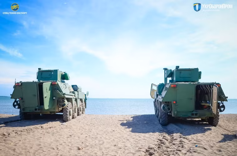 BTR-4M có khả năng chở đến 8 binh sĩ với bố trí cửa hậu. Nguồn ảnh: Ukroboronprom