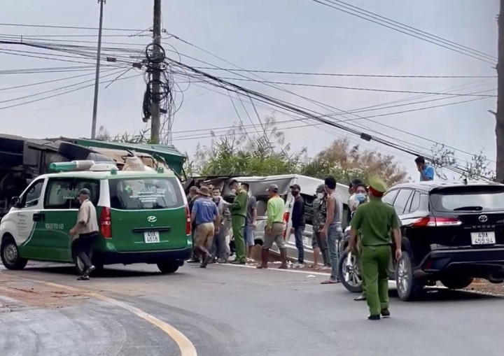 Hien truong vu tai nan tren deo Mimosa khien 7 nguoi bi thuong-Hinh-10