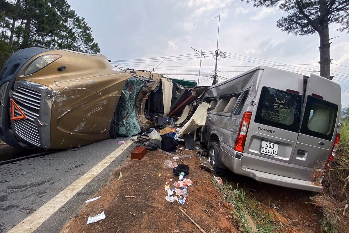 Hien truong vu tai nan tren deo Mimosa khien 7 nguoi bi thuong-Hinh-6