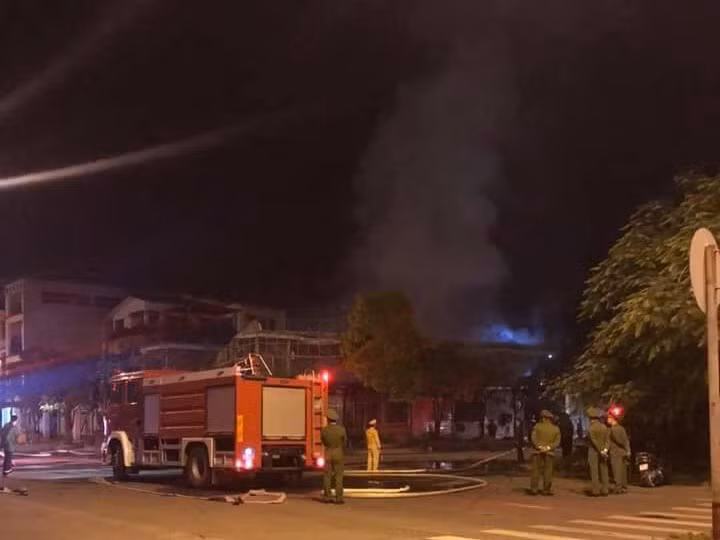 Xac dinh danh tinh 4 nan nhan trong vu chay nha hang ba lau o Vinh Phuc