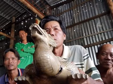 Tuong thu ky quai hinh “long quy” o bien Ca Mau bi tam giu