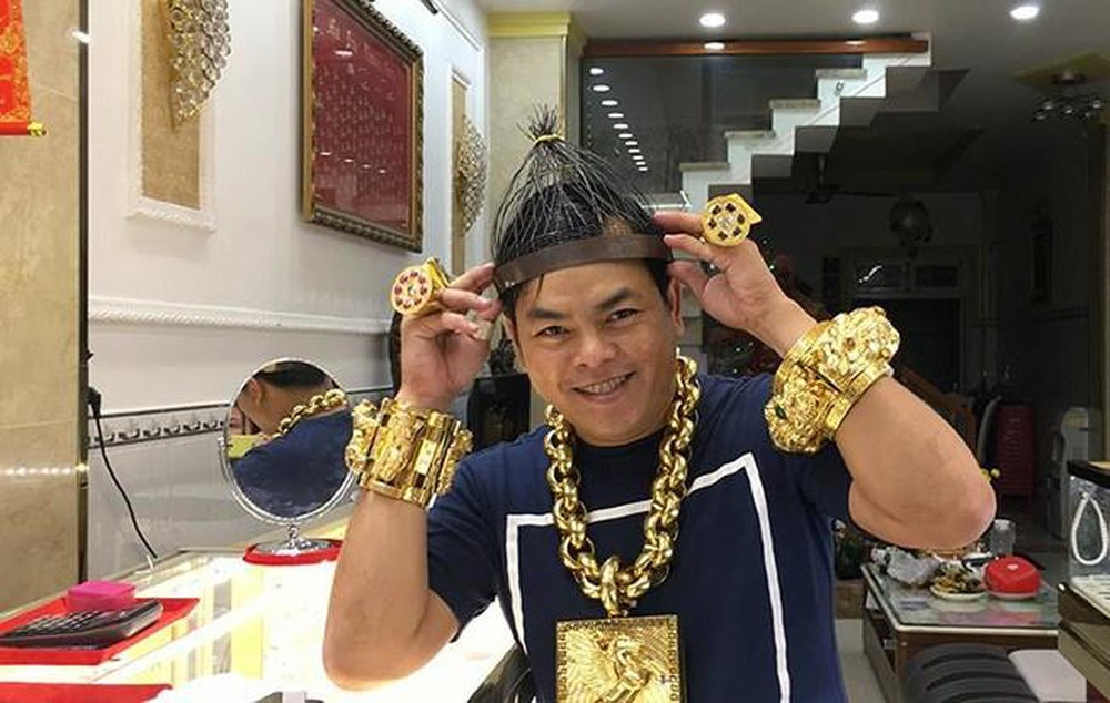 Chua chap ma tuy trai phep, Phuc XO “xoi” bao nam tu?