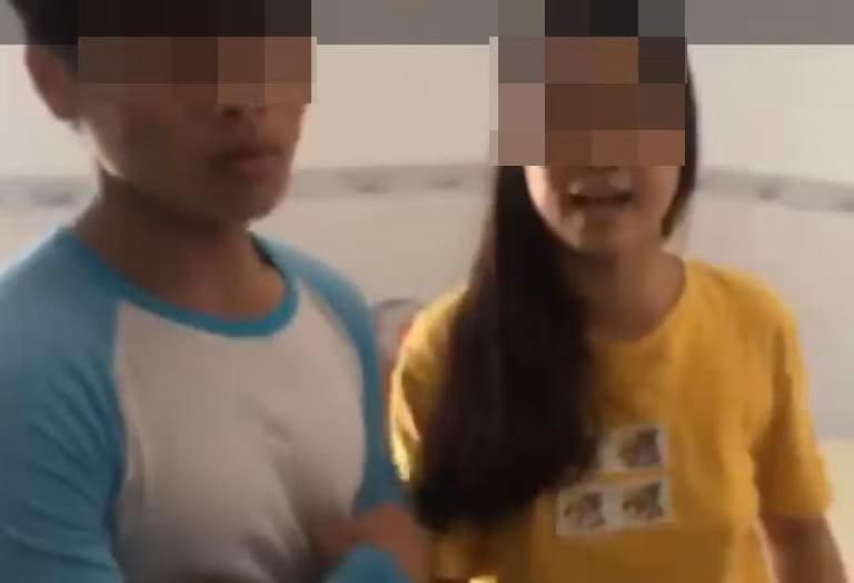  Kiểm điểm cô giáo vào nhà nghỉ với nam sinh lớp 10 ở Bình Thuận: Khoảng tháng 3/2019, Sở GD&amp;ĐT Bình Thuận cho biết đã tiến hành kiểm điểm cô giáo P.T.V.H. ở thị xã La Gi vì vào nhà nghỉ với nam sinh lớp 10. Trước đó, cô H. bị chồng bắt quả tang vào nhà nghỉ với học sinh. Sự việc được đăng tải lên mạng xã hội gây xôn xao dư luận.