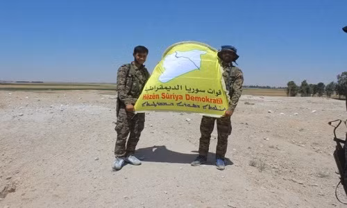 Nguoi Kurd chiem can cu chien luoc phia dong Raqqa